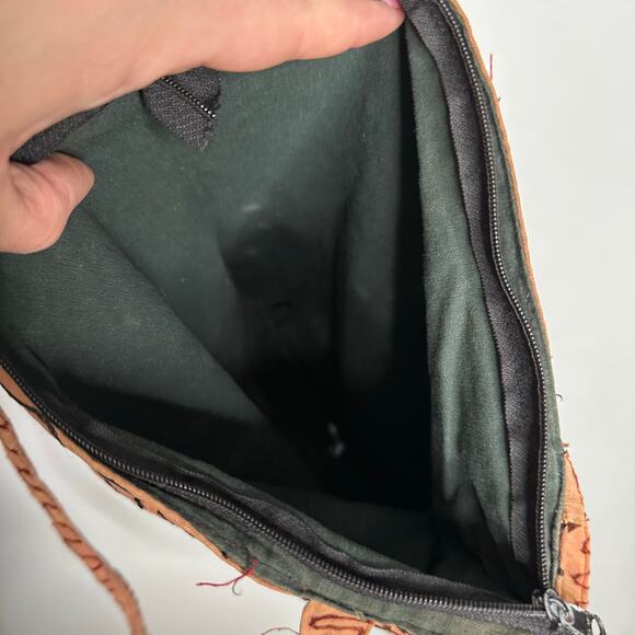 Brandless Women's Medium Boho Chic Embroidered Elephant 2 Strap Shoulder Bag - Picture 5 of 5